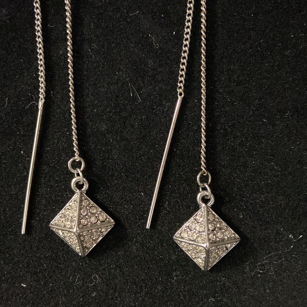 Earrings. Pyramid Earring.